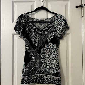 White House Black Market Black and White Blouse with Ruffle Sleeves